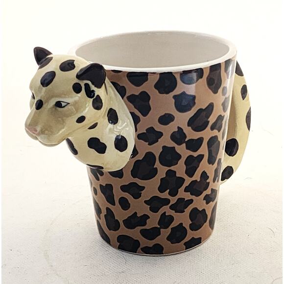 MUG/CUP-Leopard Print-Leopard Head and Handle, Unique, Holds 8 oz/1 cup - Picture 3 of 13